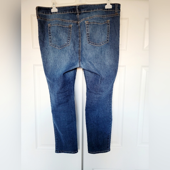 Torrid Women's Denim Jeans Super High Rise Stretch Skinny Ankle Length 18 Size - Picture 3 of 16